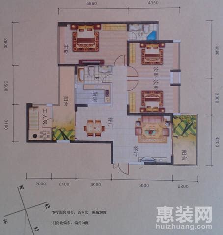 大門直沖房門|房門對大門的風水影響以及化解方法！